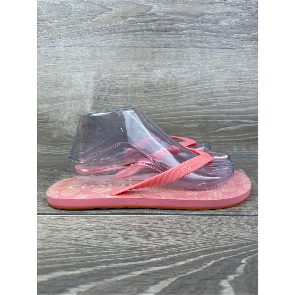 Coach Zak Women’s Sz 9B Pink Taffy “C” Emblem Slip On Thong Flip Flop Sandals